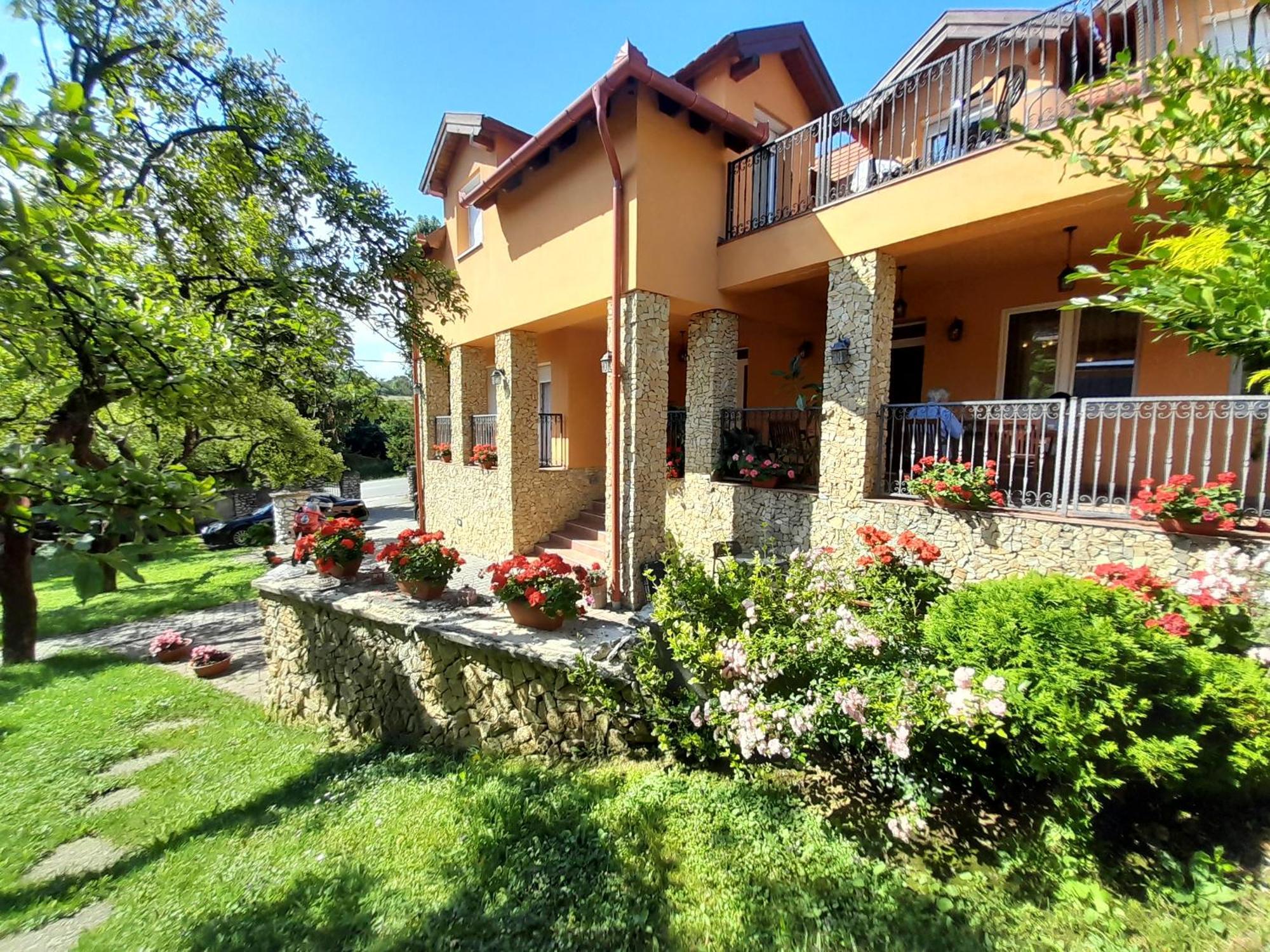Harmonia Wellness Villa Szilvasvarad Exterior photo